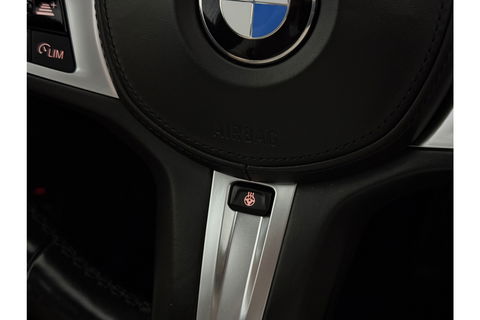 BMW 3-serie 330e xDrive Touring M-Sport 259PK | Pano | LED | Harman Kardon Audio | Trekhaak | Adaptive cruise Sfeer Virtual 19"LMV Carplay Clima Navi PDC