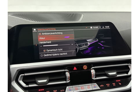BMW 3-serie 330e xDrive Touring M-Sport 259PK | Pano | LED | Harman Kardon Audio | Trekhaak | Adaptive cruise Sfeer Virtual 19"LMV Carplay Clima Navi PDC