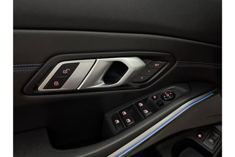 BMW 3-serie 330e xDrive Touring M-Sport 259PK | Pano | LED | Harman Kardon Audio | Trekhaak | Adaptive cruise Sfeer Virtual 19"LMV Carplay Clima Navi PDC