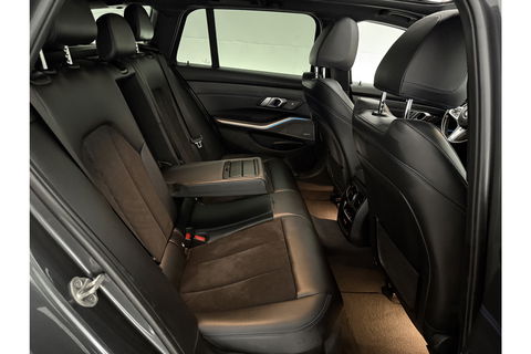BMW 3-serie 330e xDrive Touring M-Sport 259PK | Pano | LED | Harman Kardon Audio | Trekhaak | Adaptive cruise Sfeer Virtual 19"LMV Carplay Clima Navi PDC