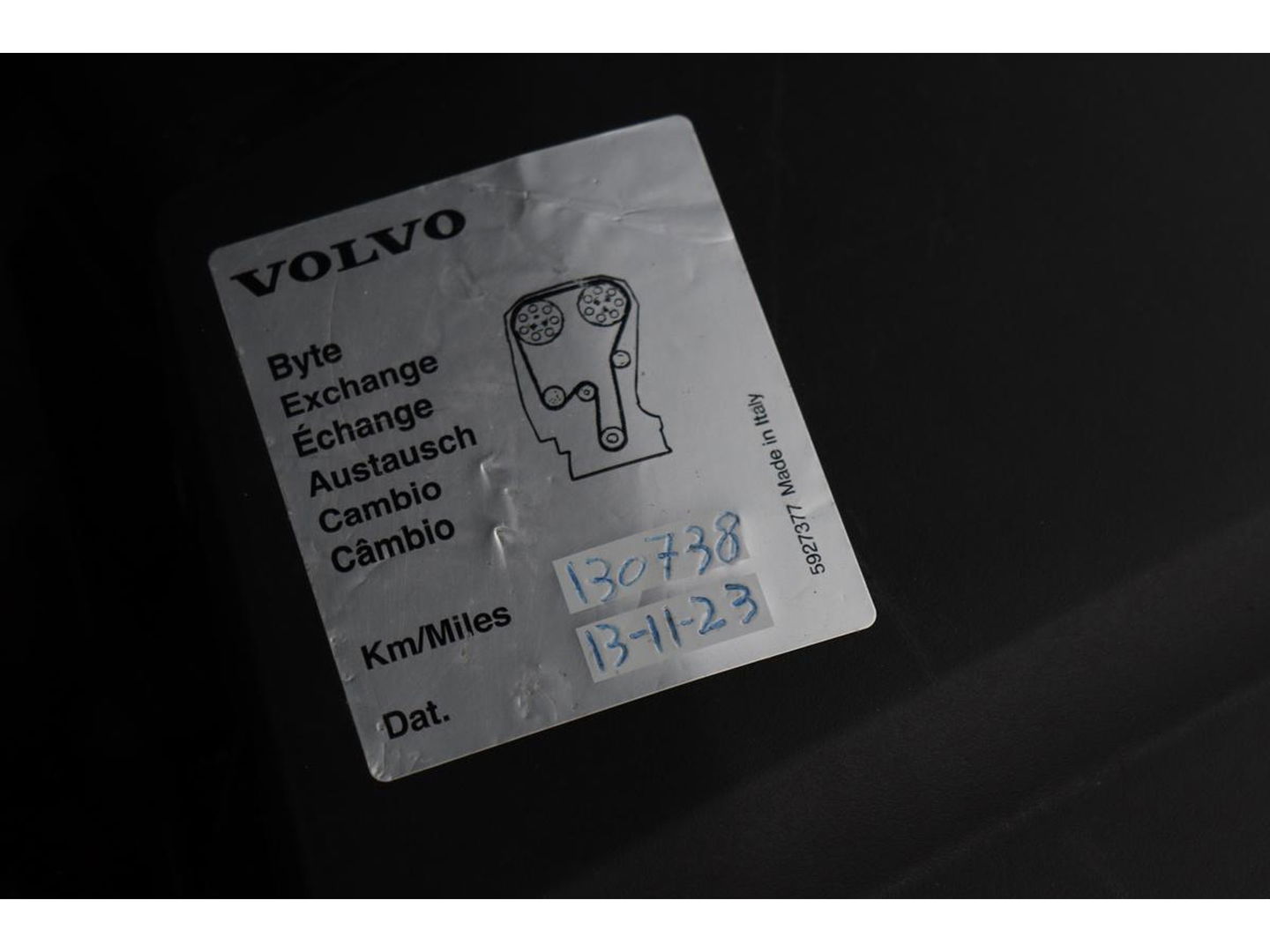 Volvo XC60 2.0 D4 R-Design | Adaptive cruise | Stoel & stuurverwarming | Trekhaak | Half leder | Full LED | Achterbankverwarming | Navigatie