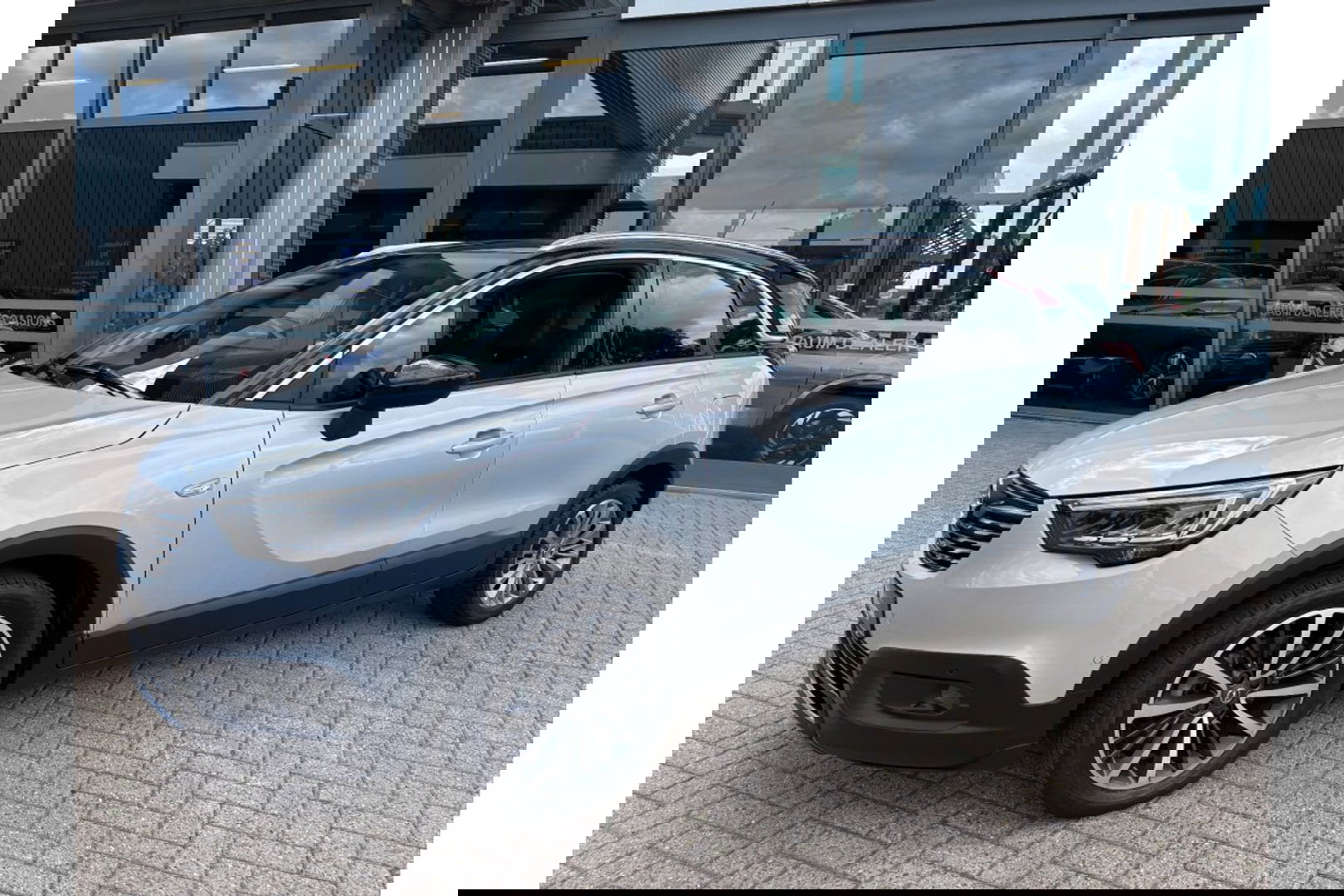 Opel Crossland X 1.2 TURBO ULTIMATE NAVI PANO AIRCO/ECC LEER PDC