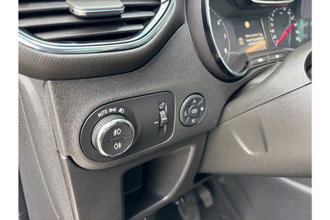 Opel Crossland X 1.2 TURBO ULTIMATE NAVI PANO AIRCO/ECC LEER PDC