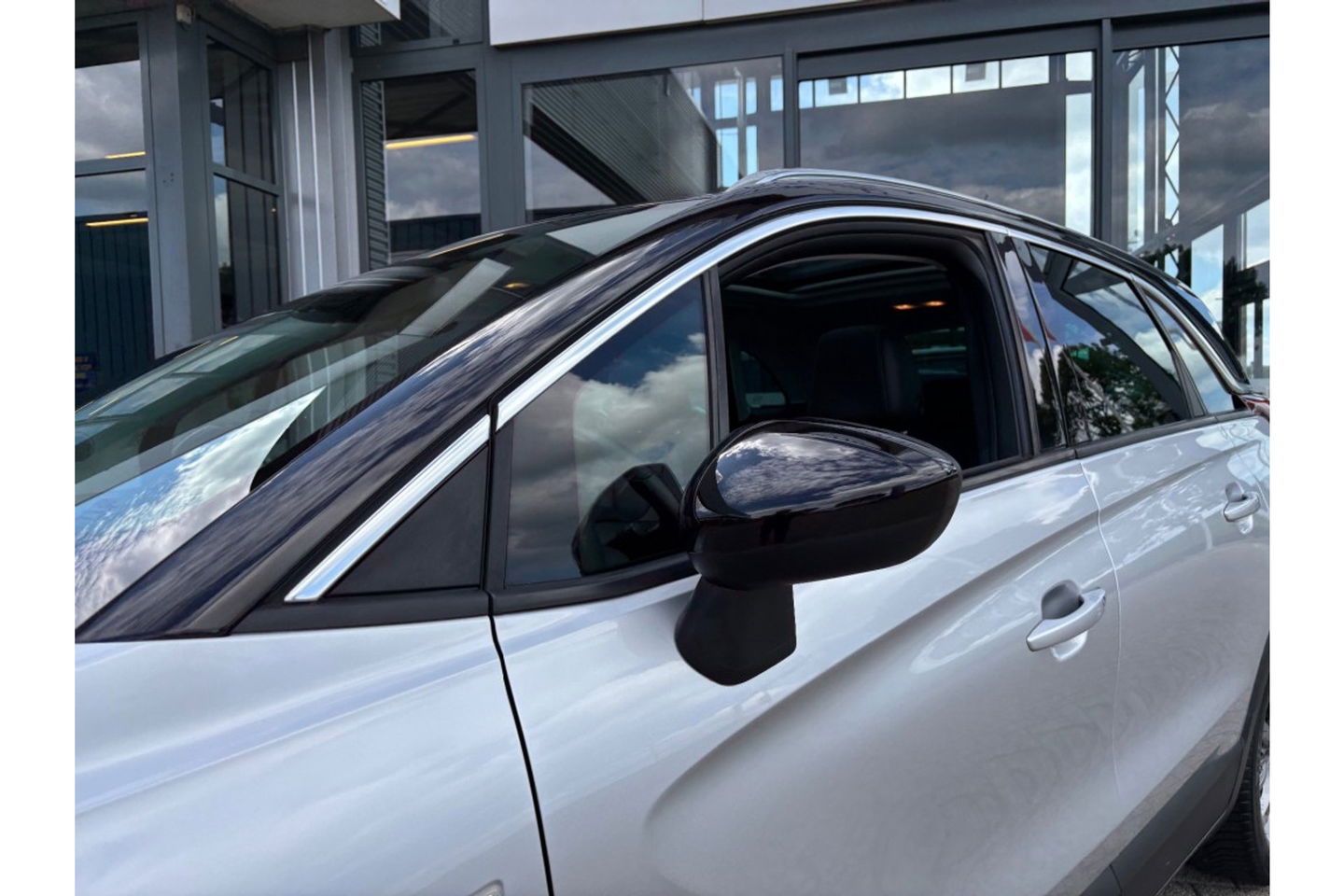 Opel Crossland X 1.2 TURBO ULTIMATE NAVI PANO AIRCO/ECC LEER PDC