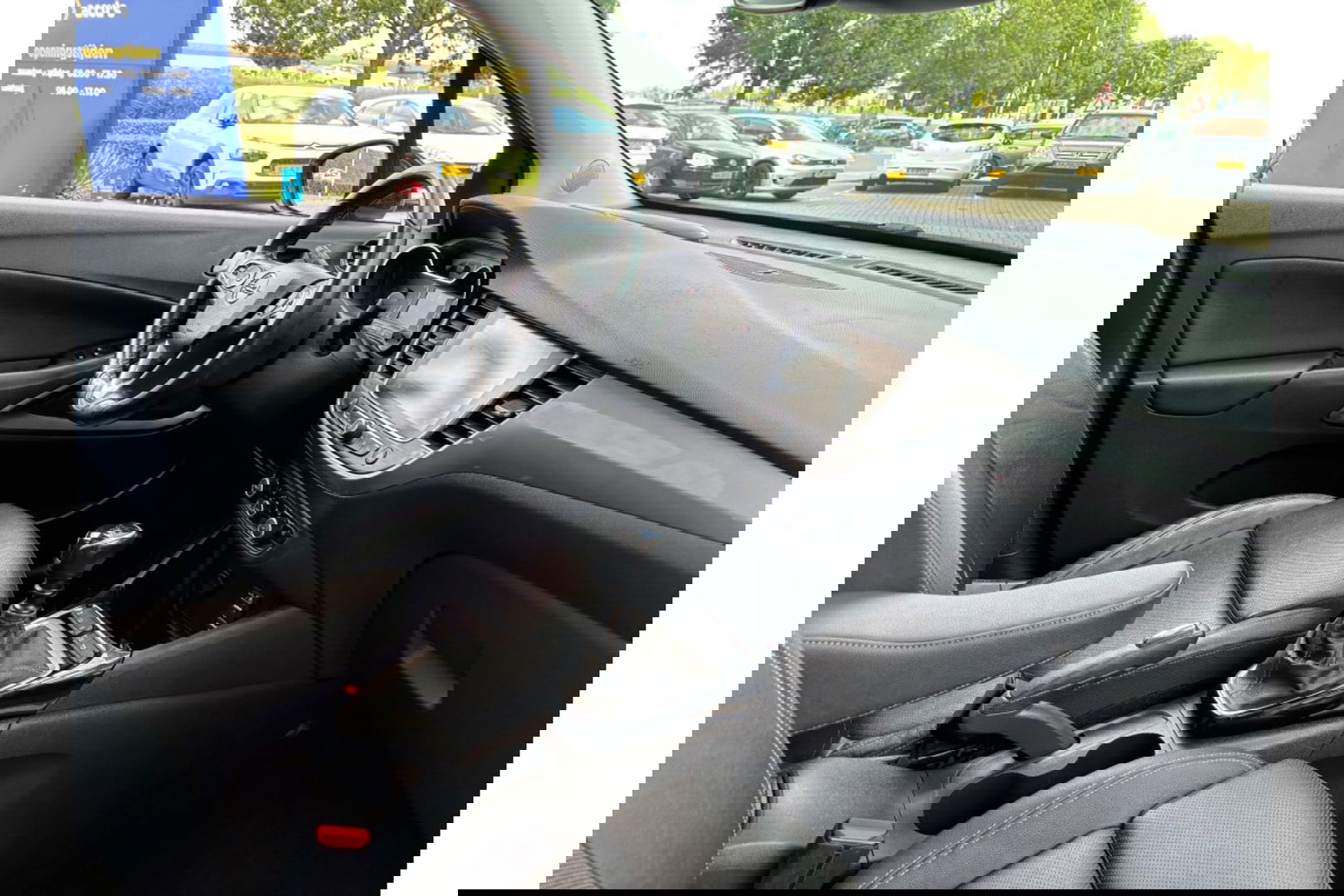 Opel Crossland X 1.2 TURBO ULTIMATE NAVI PANO AIRCO/ECC LEER PDC