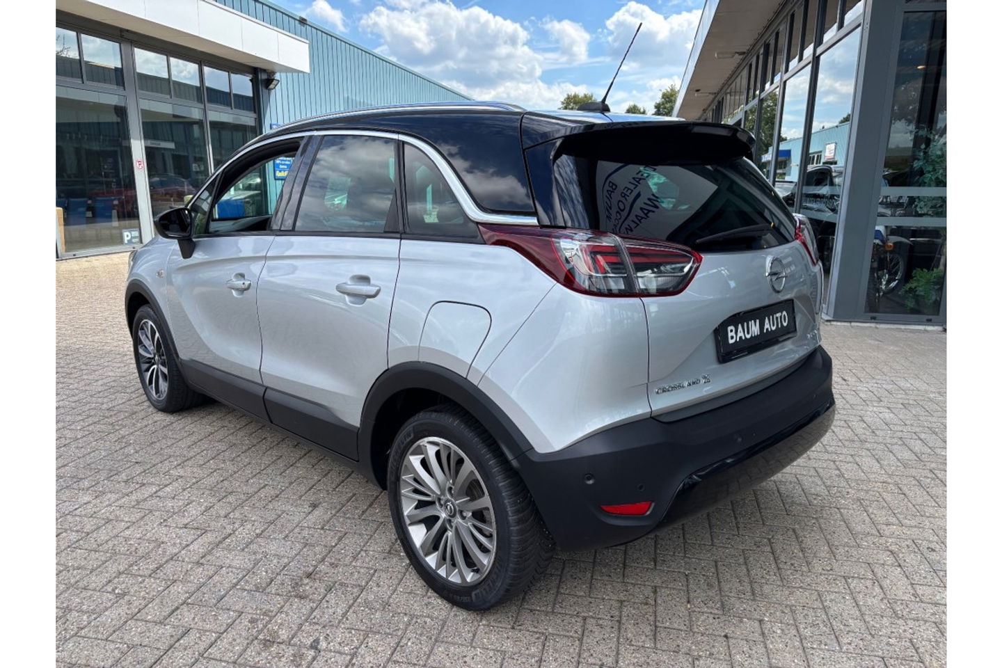 Opel Crossland X 1.2 TURBO ULTIMATE NAVI PANO AIRCO/ECC LEER PDC