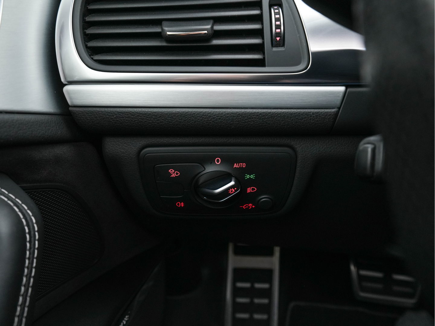 Audi A6 Avant 3.0 TDI BiT quattro Premium Edition Aut. *PANO | 1/2LEATHER | FULL-LED | ADAPTIVE-CRUISE | BLIND-SPOT | TOP-VIEW | BOSE-SOUND | KEYLESS | NAVI-FULLMAP | ECC | PDC | 20''ALU | TOBWAR*