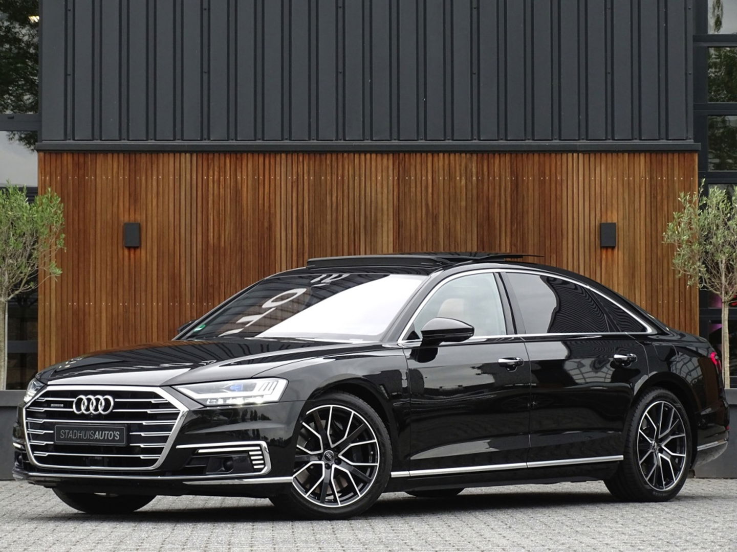 Audi A8 60 TFSIe LANG 449PK Quattro / Audi Exclusive / Laser / B&O