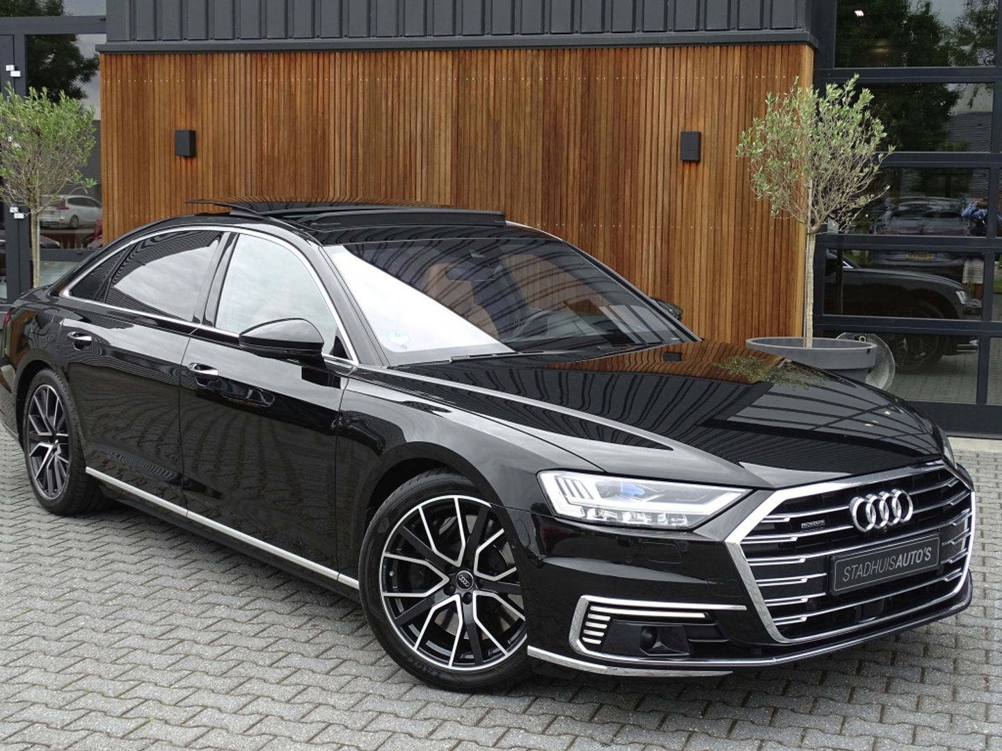 Audi A8 60 TFSIe LANG 449PK Quattro / Audi Exclusive / Laser / B&O