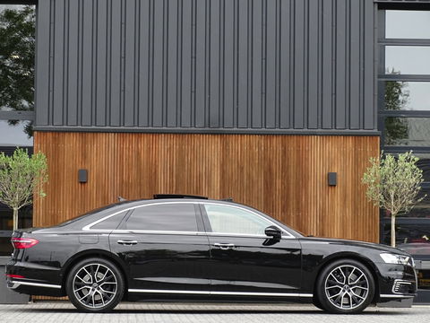 Audi A8 60 TFSIe LANG 449PK Quattro / Audi Exclusive / Laser / B&O