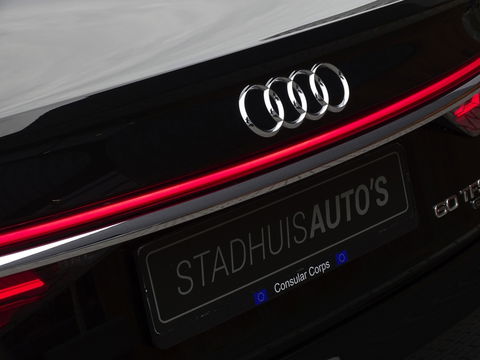 Audi A8 60 TFSIe LANG 449PK Quattro / Audi Exclusive / Laser / B&O
