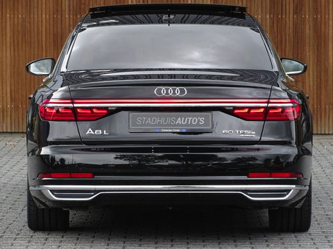 Audi A8 60 TFSIe LANG 449PK Quattro / Audi Exclusive / Laser / B&O