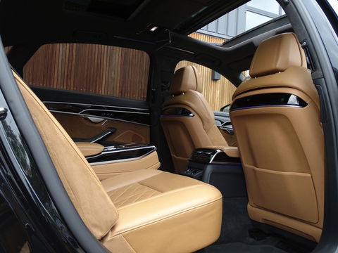 Audi A8 60 TFSIe LANG 449PK Quattro / Audi Exclusive / Laser / B&O