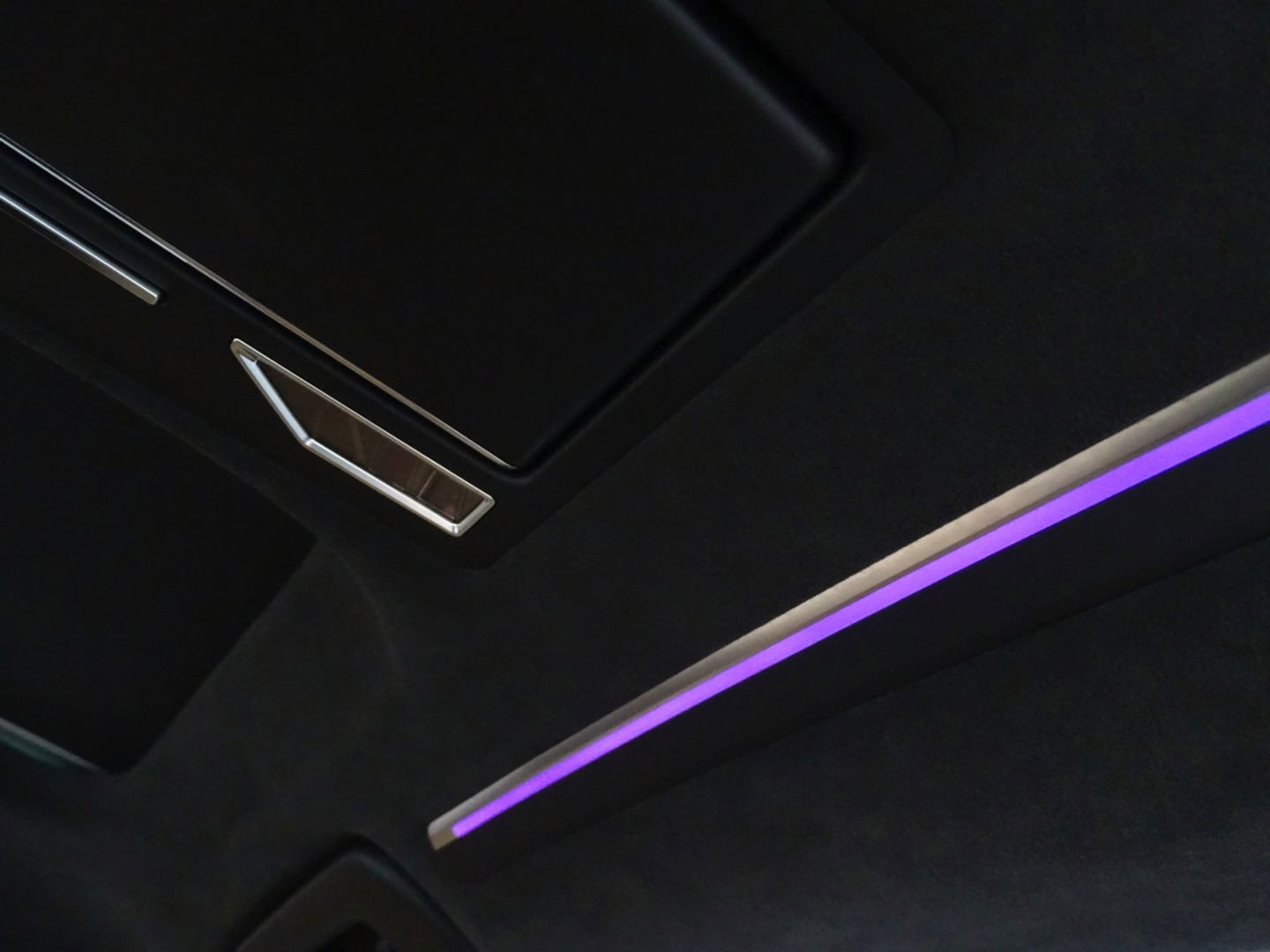 Audi A8 60 TFSIe LANG 449PK Quattro / Audi Exclusive / Laser / B&O