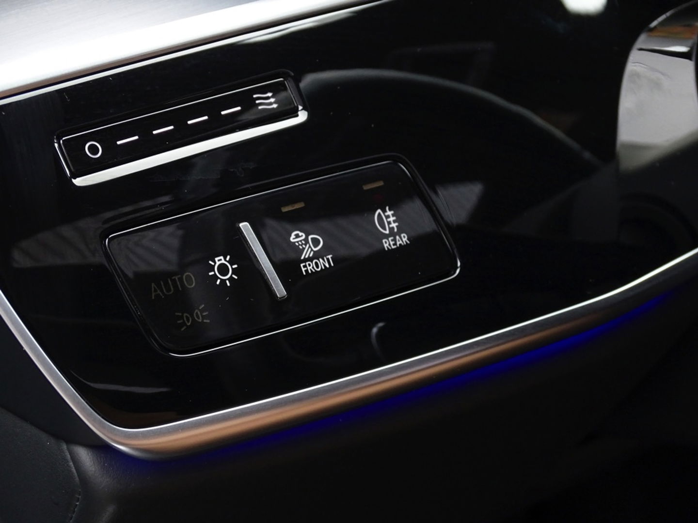 Audi A8 60 TFSIe LANG 449PK Quattro / Audi Exclusive / Laser / B&O