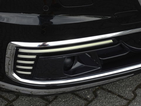 Audi A8 60 TFSIe LANG 449PK Quattro / Audi Exclusive / Laser / B&O