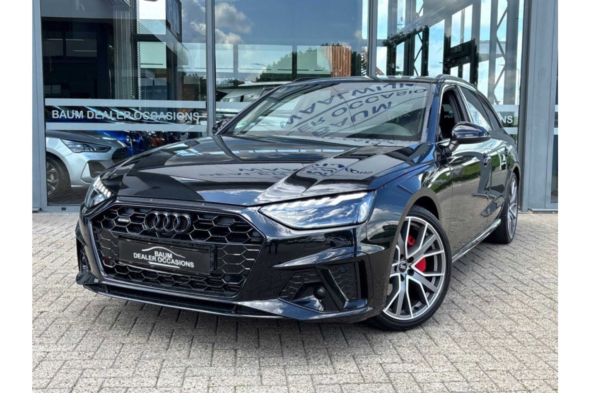 Audi A4 40 TFSI 204PK QUATTRO S-line NIGHT ED NAVI LMV PDC WINTERPACK