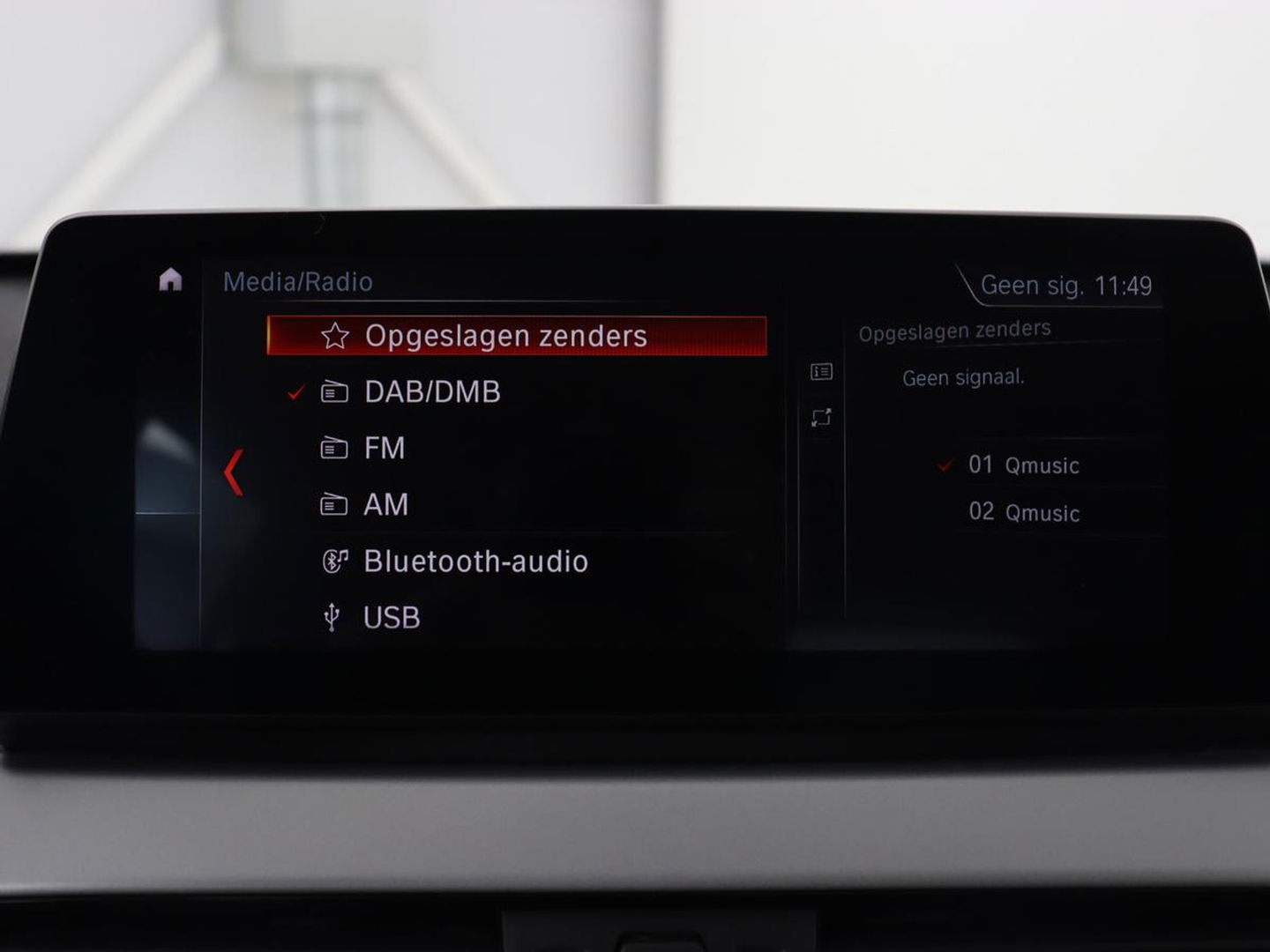 BMW X1 xDrive25e eDrive Edition | Leder | Head-Up | Stoelverwarming | Full LED | Navigatie | Climate control | Parkeerhulp | Cruise control | DAB