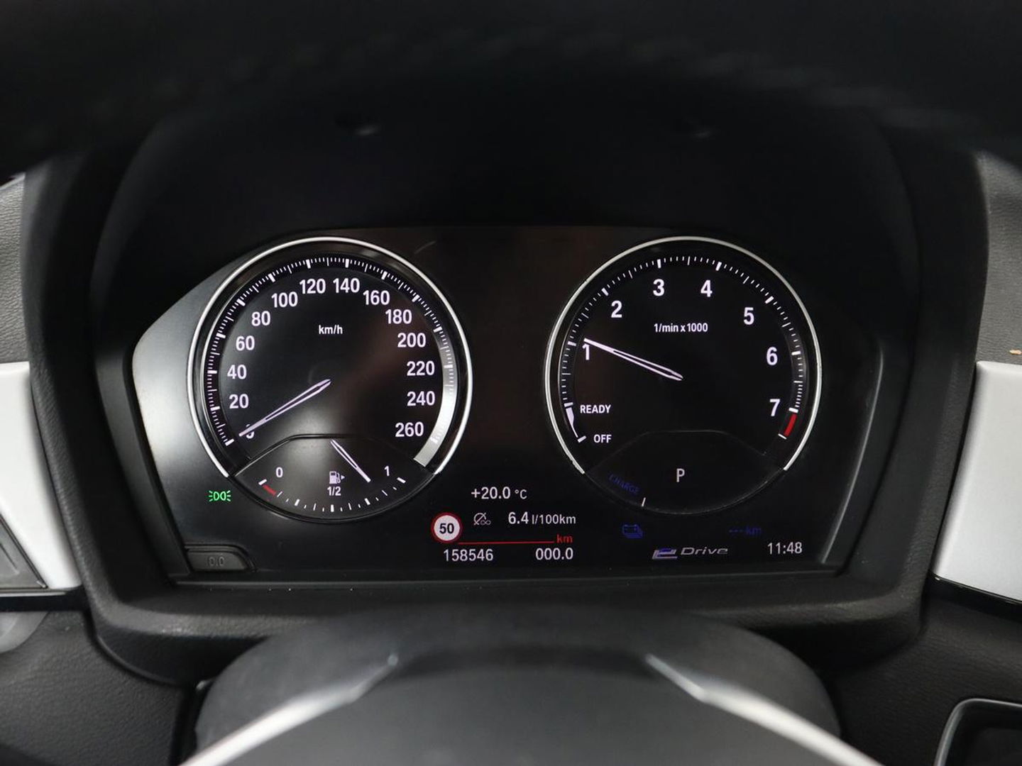 BMW X1 xDrive25e eDrive Edition | Leder | Head-Up | Stoelverwarming | Full LED | Navigatie | Climate control | Parkeerhulp | Cruise control | DAB