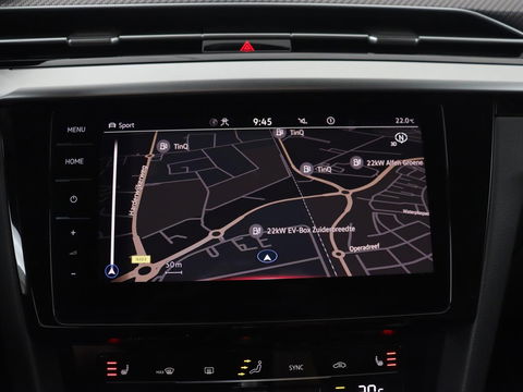 Volkswagen Arteon 1.4 TSI eHybrid R-Line | Panoramadak | Leder | Head-Up | Stoelverwarming | 360 Camera | Matrix LED | Massage | Park Assist | Sportstoelen | Keyless | Achterbankverwarming | Carplay | PHEV