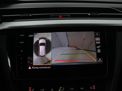 Volkswagen Arteon 1.4 TSI eHybrid R-Line | Panoramadak | Leder | Head-Up | Stoelverwarming | 360 Camera | Matrix LED | Massage | Park Assist | Sportstoelen | Keyless | Achterbankverwarming | Carplay | PHEV