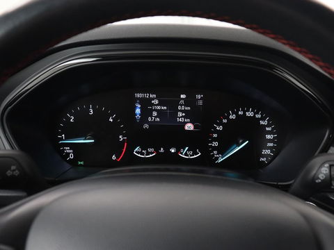 Ford Focus 2.0 EcoBlue ST Line | Stoel & stuurverwarming | Trekhaak | Adaptive cruise | Camera | Full LED | Keyless | B&O Sound | Navigatie | Carplay