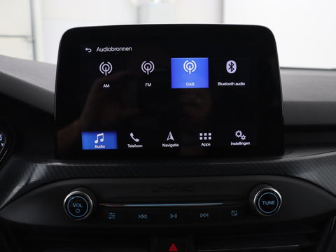 Ford Focus 2.0 EcoBlue ST Line | Stoel & stuurverwarming | Trekhaak | Adaptive cruise | Camera | Full LED | Keyless | B&O Sound | Navigatie | Carplay