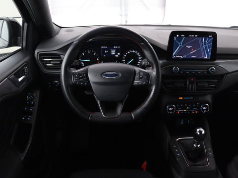 Ford Focus 2.0 EcoBlue ST Line | Stoel & stuurverwarming | Trekhaak | Adaptive cruise | Camera | Full LED | Keyless | B&O Sound | Navigatie | Carplay