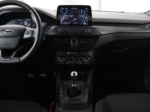 Ford Focus 2.0 EcoBlue ST Line | Stoel & stuurverwarming | Trekhaak | Adaptive cruise | Camera | Full LED | Keyless | B&O Sound | Navigatie | Carplay