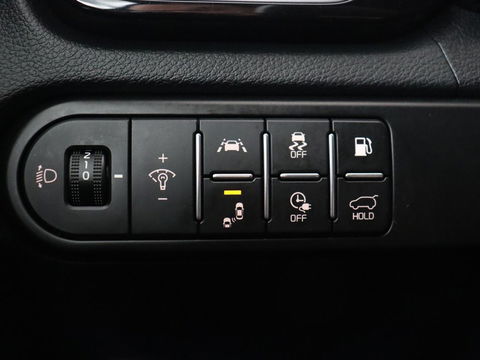 Kia Ceed 1.6 GDI PHEV DynamicPlusLine | Stoel & stuurverwarming | Adaptive cruise | Memory | Camera | Carplay | Full LED | Achterbankverwarming | Navigatie | Keyless
