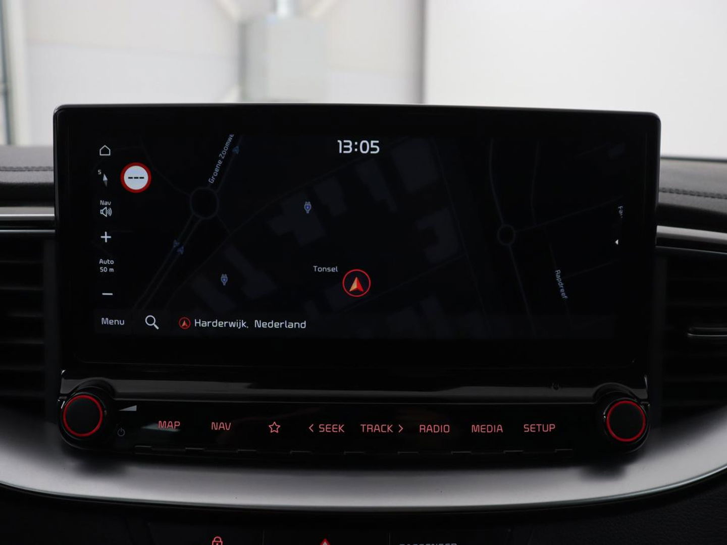 Kia Ceed 1.6 GDI PHEV DynamicPlusLine | Stoel & stuurverwarming | Adaptive cruise | Memory | Camera | Carplay | Full LED | Achterbankverwarming | Navigatie | Keyless