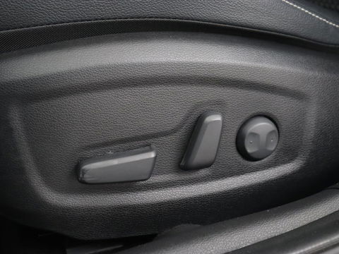 Kia Ceed 1.6 GDI PHEV DynamicPlusLine | Stoel & stuurverwarming | Adaptive cruise | Memory | Camera | Carplay | Full LED | Achterbankverwarming | Navigatie | Keyless