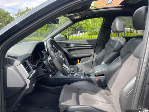 Audi Q5 2.0 TFSI SQ5 QUATTRO UITGEVOERD Panoramadak Led-Xenon Performance uitlaatsystemen