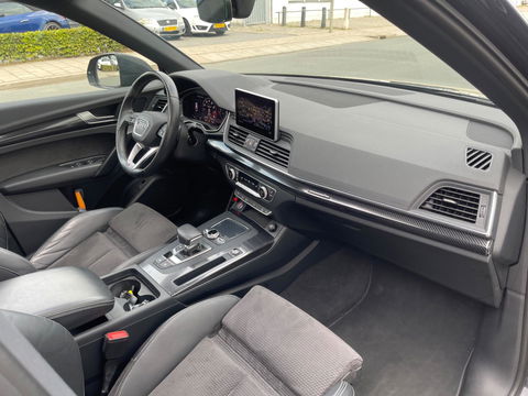 Audi Q5 2.0 TFSI SQ5 QUATTRO UITGEVOERD Panoramadak Led-Xenon Performance uitlaatsystemen