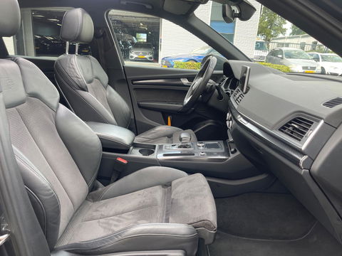 Audi Q5 2.0 TFSI SQ5 QUATTRO UITGEVOERD Panoramadak Led-Xenon Performance uitlaatsystemen
