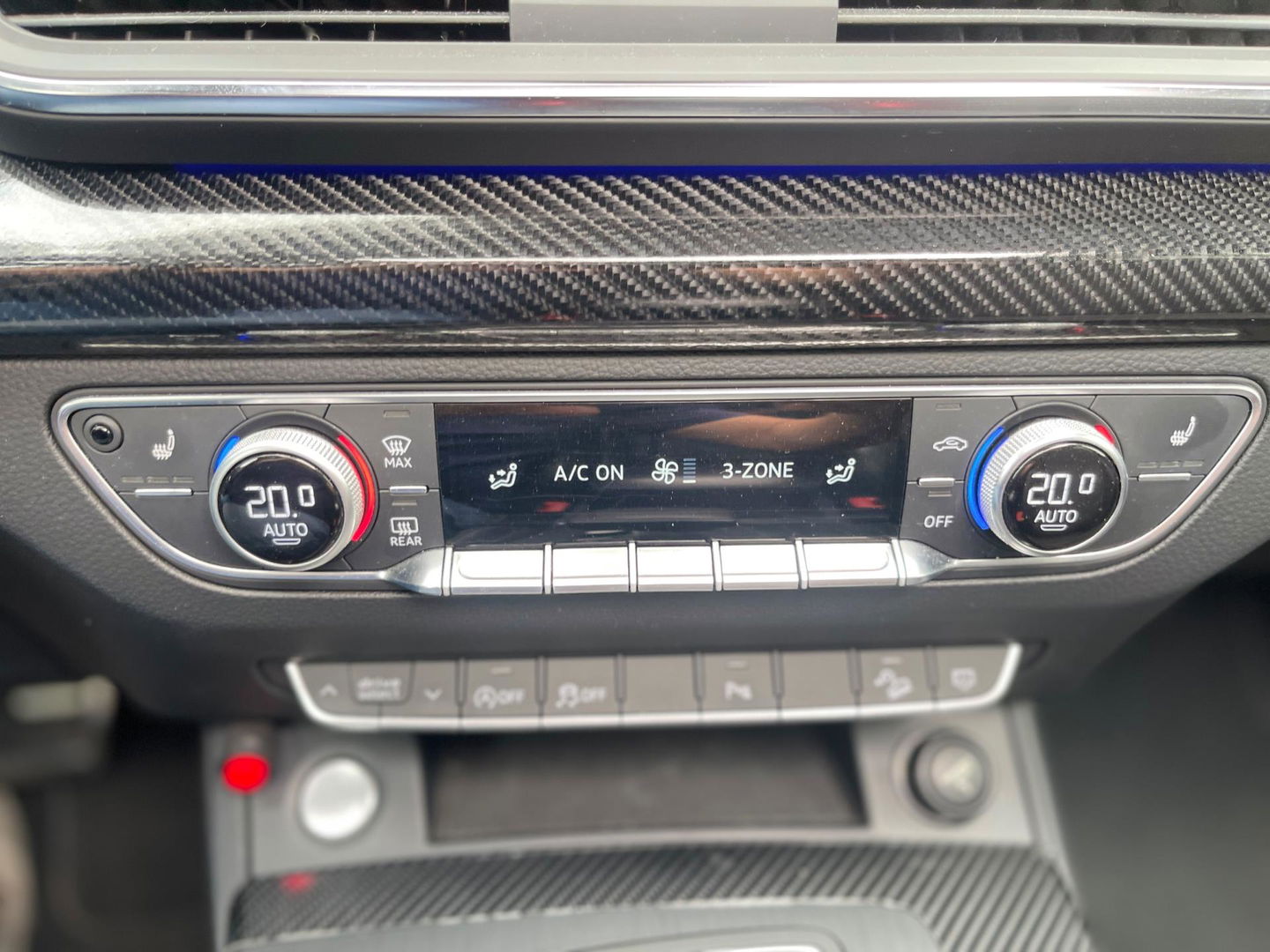 Audi Q5 2.0 TFSI SQ5 QUATTRO UITGEVOERD Panoramadak Led-Xenon Performance uitlaatsystemen