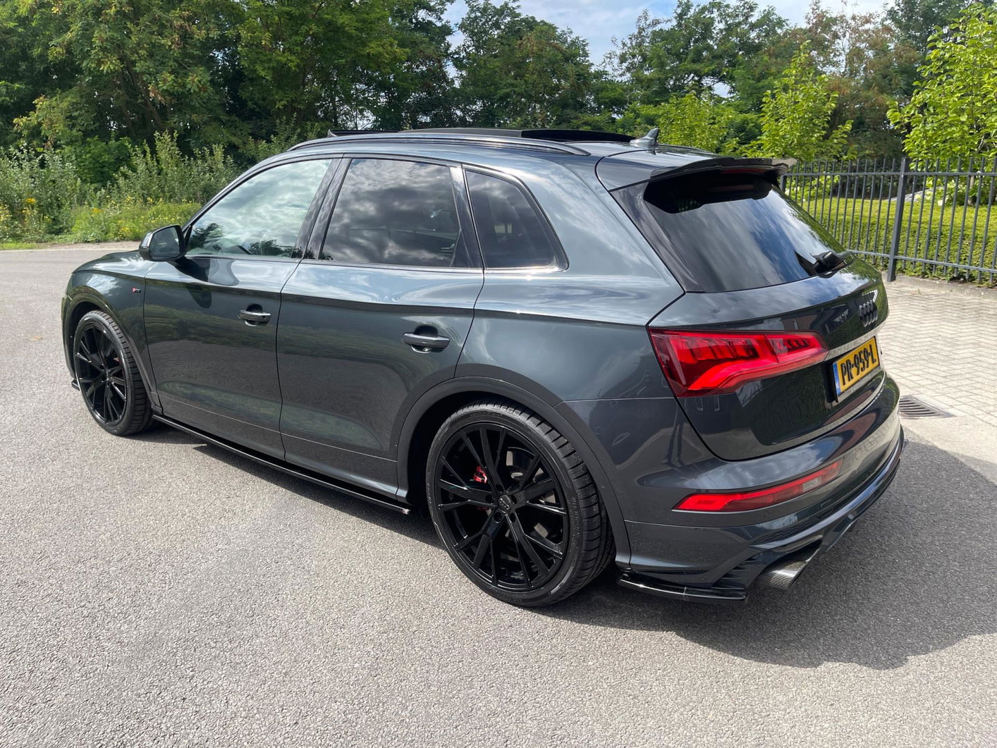 Audi Q5 2.0 TFSI SQ5 QUATTRO UITGEVOERD Panoramadak Led-Xenon Performance uitlaatsystemen