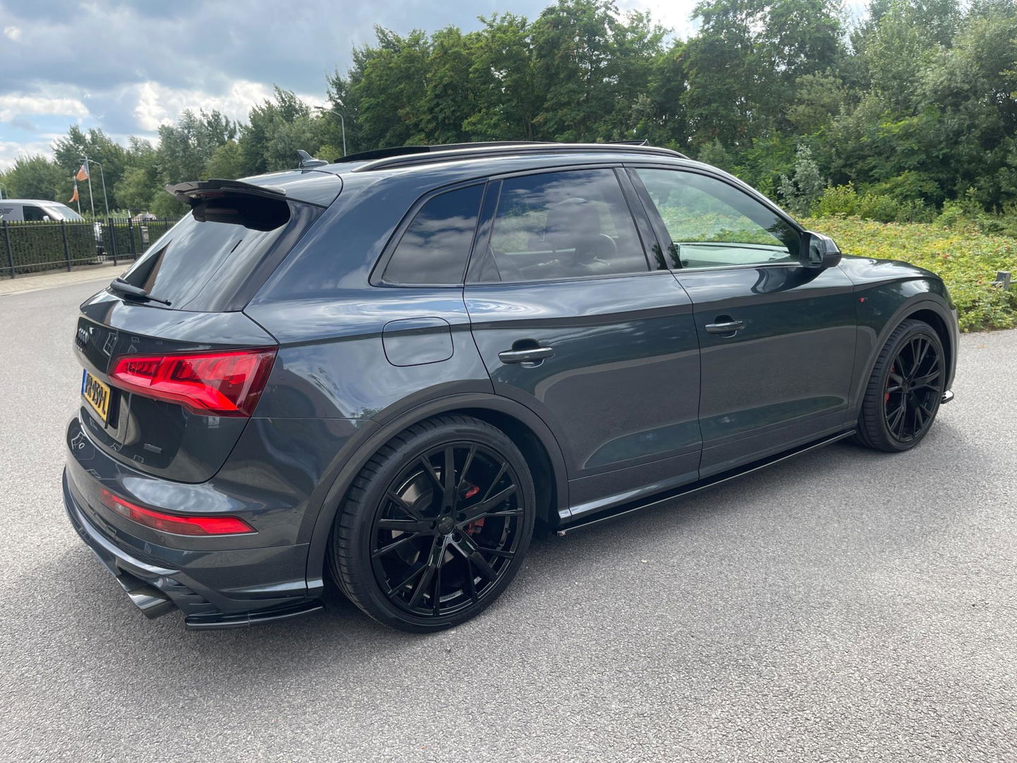Audi Q5 2.0 TFSI SQ5 QUATTRO UITGEVOERD Panoramadak Led-Xenon Performance uitlaatsystemen