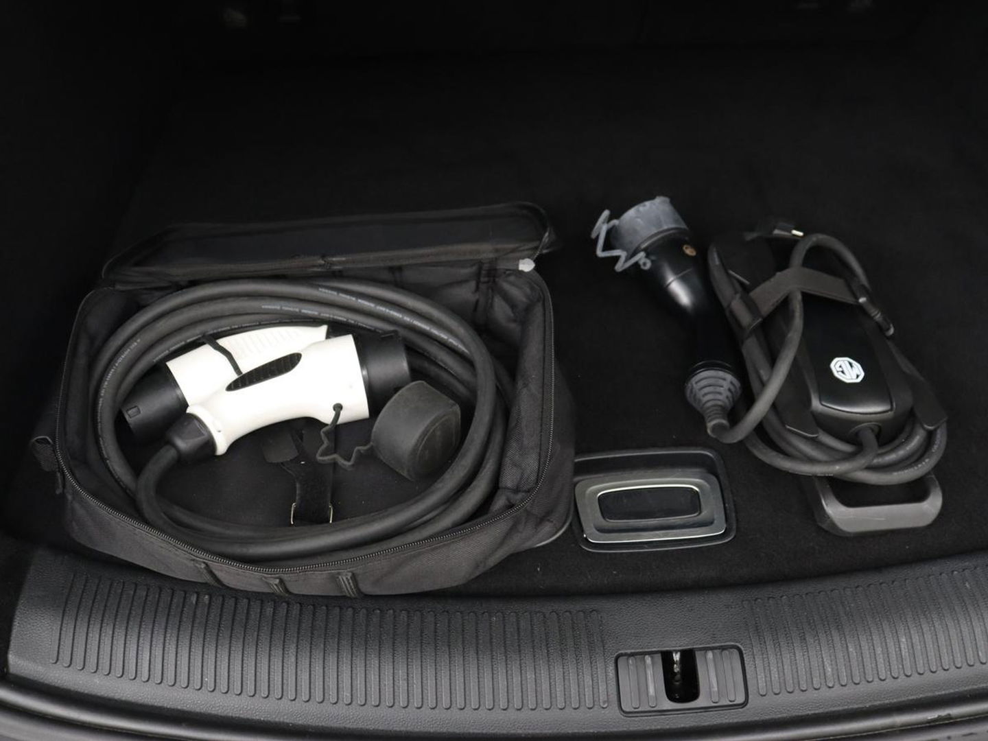 MG EHS 1.5 TGDI Edition1 | Trekhaak | Leder | Stoelverwarming | Adaptive cruise | Camera | Carplay | Keyless