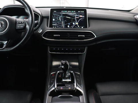 MG EHS 1.5 TGDI Edition1 | Trekhaak | Leder | Stoelverwarming | Adaptive cruise | Camera | Carplay | Keyless