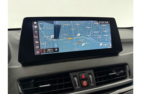 BMW X1 xDrive25e M-Sport 163PK Pano Lazer LED Sfeer Trekhaak Carplay Head-up Camera Virtual Clima Cruise Navi PDC 19''LMV