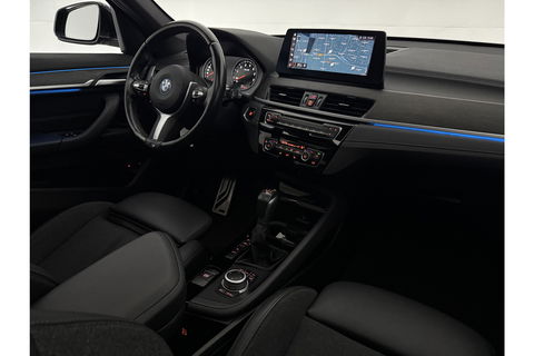 BMW X1 xDrive25e M-Sport 163PK Pano Lazer LED Sfeer Trekhaak Carplay Head-up Camera Virtual Clima Cruise Navi PDC 19''LMV