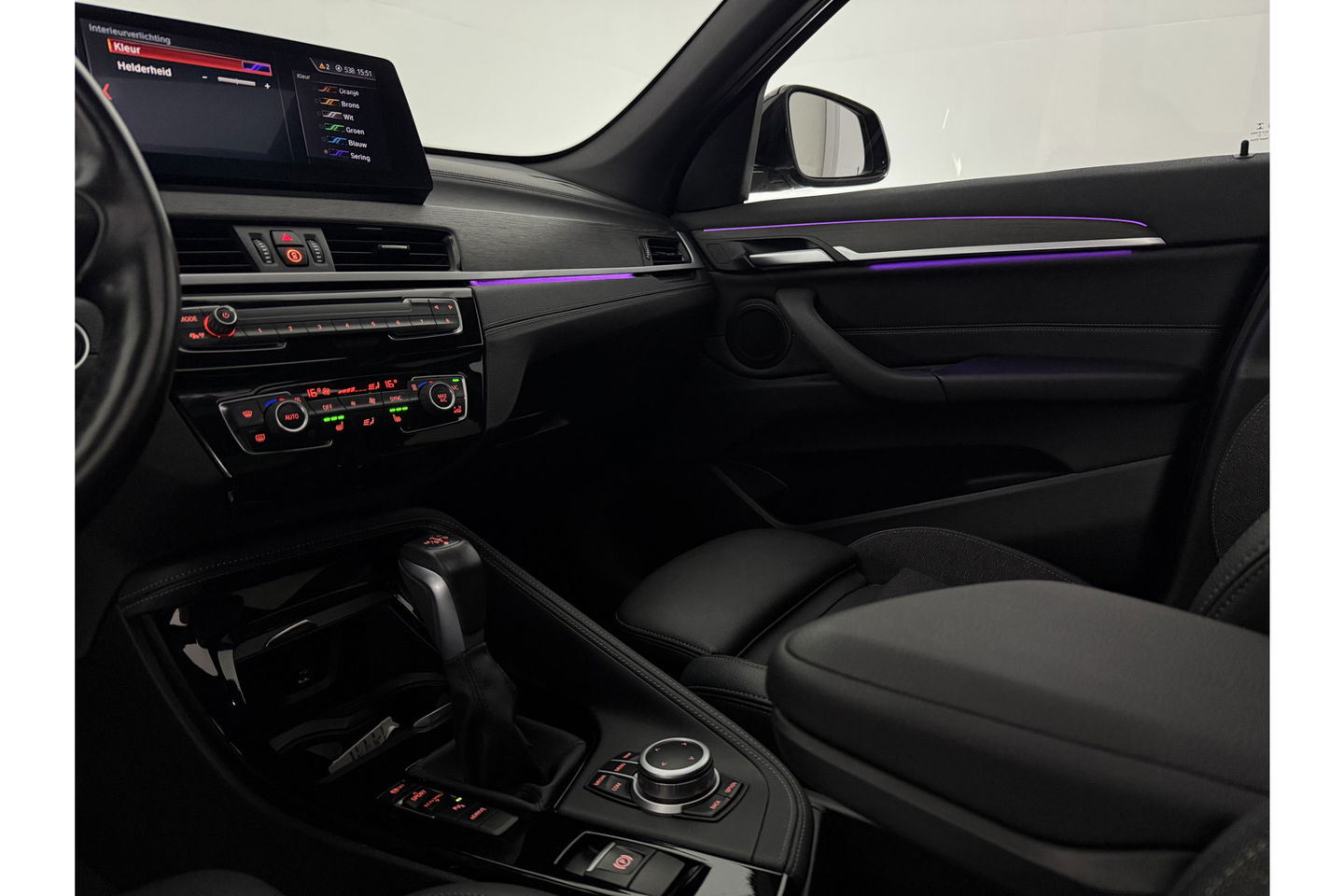 BMW X1 xDrive25e M-Sport 163PK Pano Lazer LED Sfeer Trekhaak Carplay Head-up Camera Virtual Clima Cruise Navi PDC 19''LMV