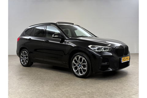 BMW X1 xDrive25e M-Sport 163PK Pano Lazer LED Sfeer Trekhaak Carplay Head-up Camera Virtual Clima Cruise Navi PDC 19''LMV