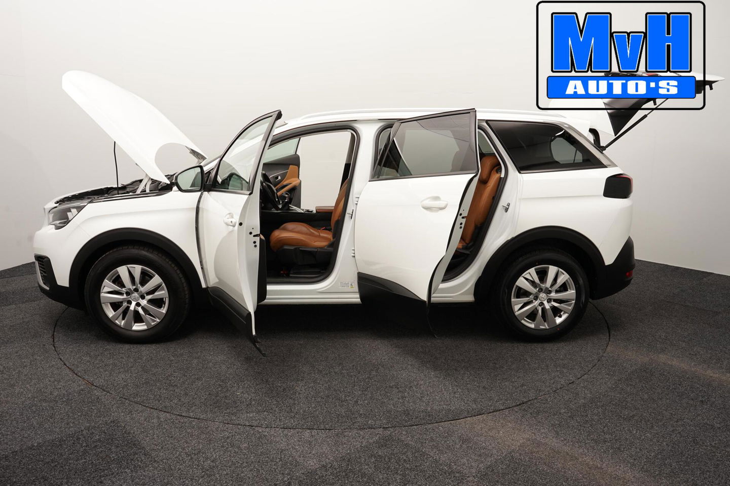 Peugeot 5008 1.2 PureTech Allure 7.Pers|NIEUW DB-RIEM|LEER|TREKH