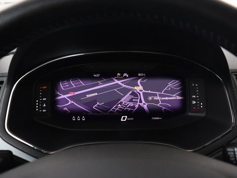 SEAT Arona 1.0 TSI Style Business Intense Plus | Stoelverwarming | Trekhaak | Virtual Cockpit | Adaptive cruise | Carplay | Alcantara | Full LED | Keyless | Navigatie