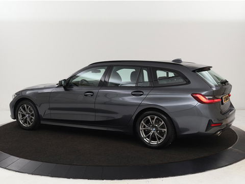 BMW 3 Serie 318i Executive Edition | Sport Line | Trekhaak | Sportstoelen | Carplay | Half leder | Live Cockpit | Navigatie | Climate control | Parkeerhulp