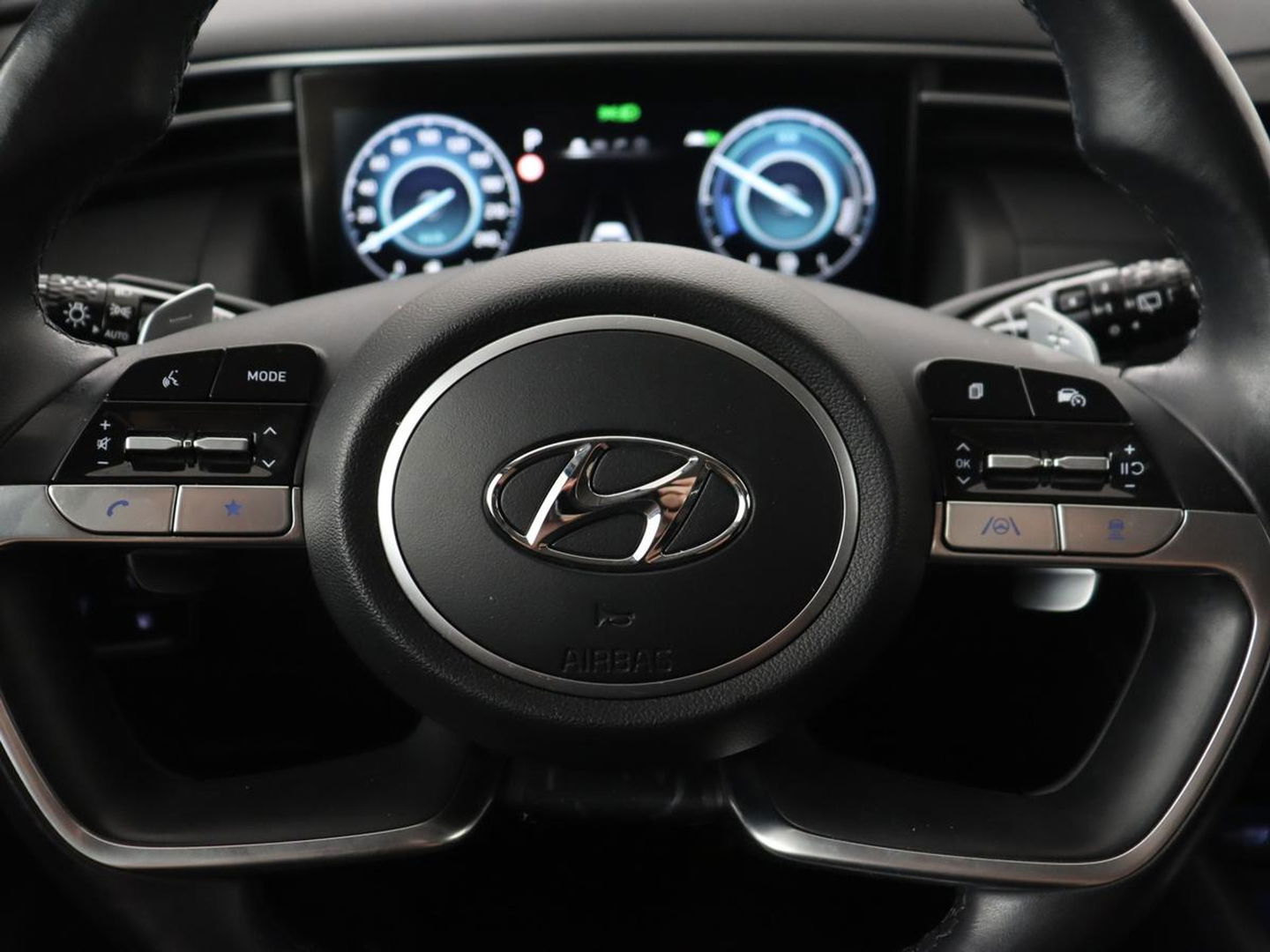 Hyundai Tucson 1.6 T-GDI PHEV Premium 4WD | Leder | Stoelventilatie | 360 Camera | Memory | Adaptive cruise | Full LED | Carplay | Navigatie