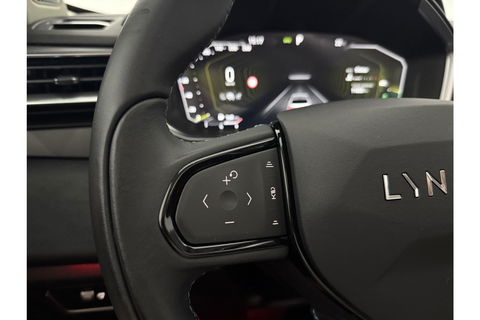 Lynk Co 01 1.5 262PK Pano LED Sfeer 360 Camera Memory ACC Virtual Carplay Clima Navi PDC 20"LMV