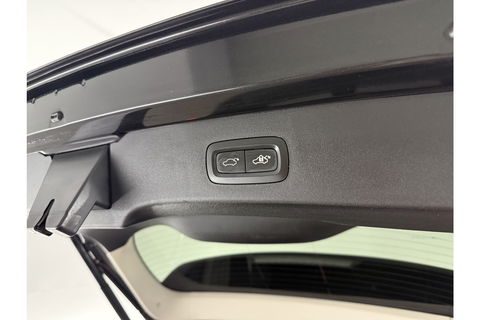 Lynk Co 01 1.5 262PK Pano LED Sfeer 360 Camera Memory ACC Virtual Carplay Clima Navi PDC 20"LMV
